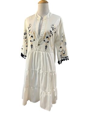 CBR BOHO RUFFLED TIERED PRARIE MIDI DRESS WITH SLEEVE TASSELS WHITE SIZE MEDIUM